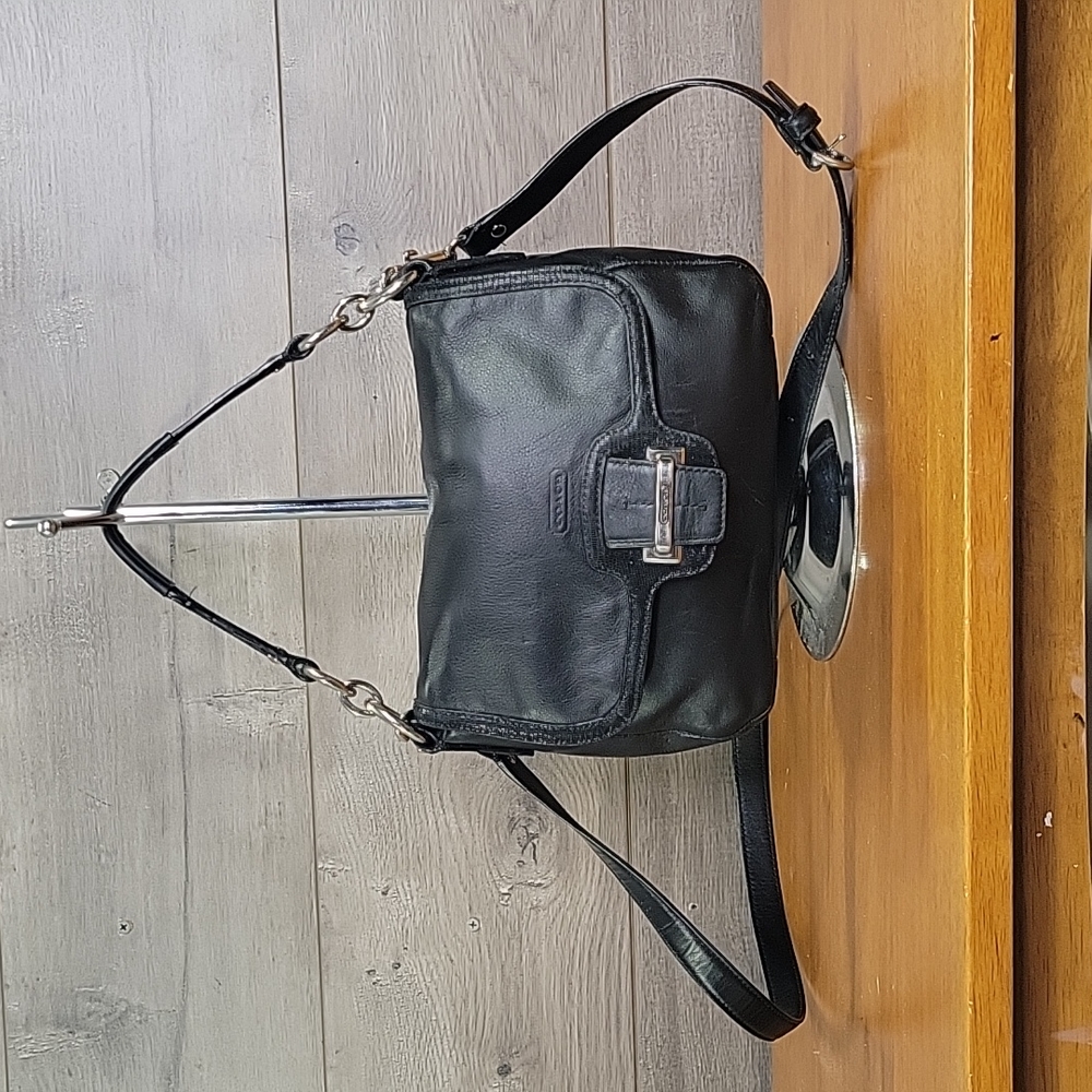 Coach F25206 Taylor Black Leather Crossbody Shoulder Bag Handbag.